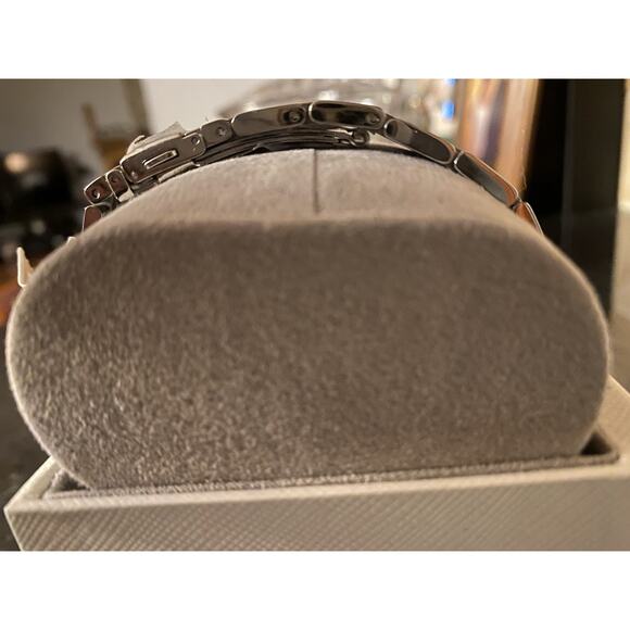 Michael Kors 3489 Silver Bracelet Watch Japan Movement Women Round Face NWT main image 14